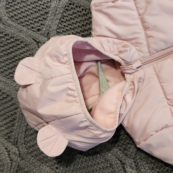 Old Navy Pink Hooded Kids Snowsuit Water-resistant, 6-12M - Picture 2 of 10